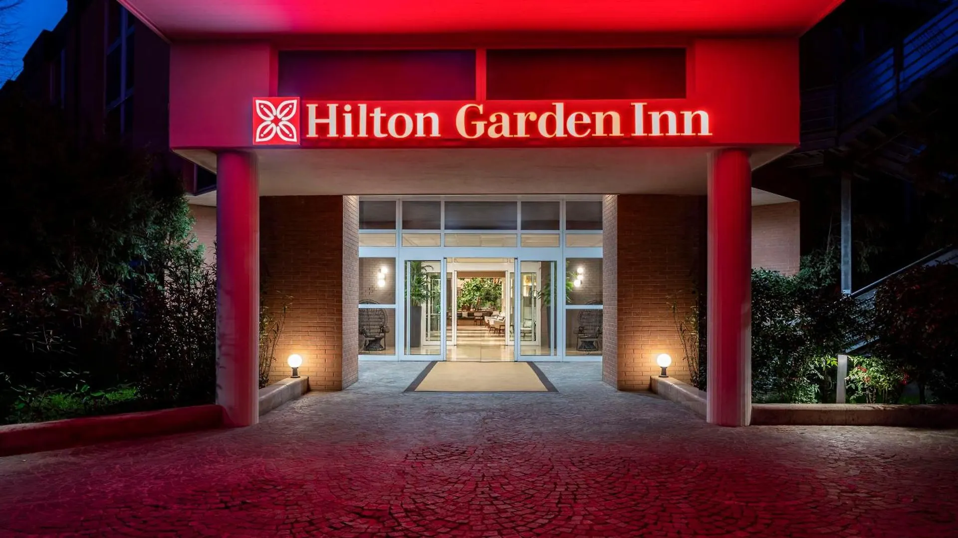 Hilton Garden Inn Bologna North Quarto Inferiore 4*,  Włochy