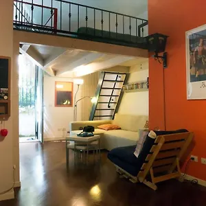 Avesella 9 Apartment