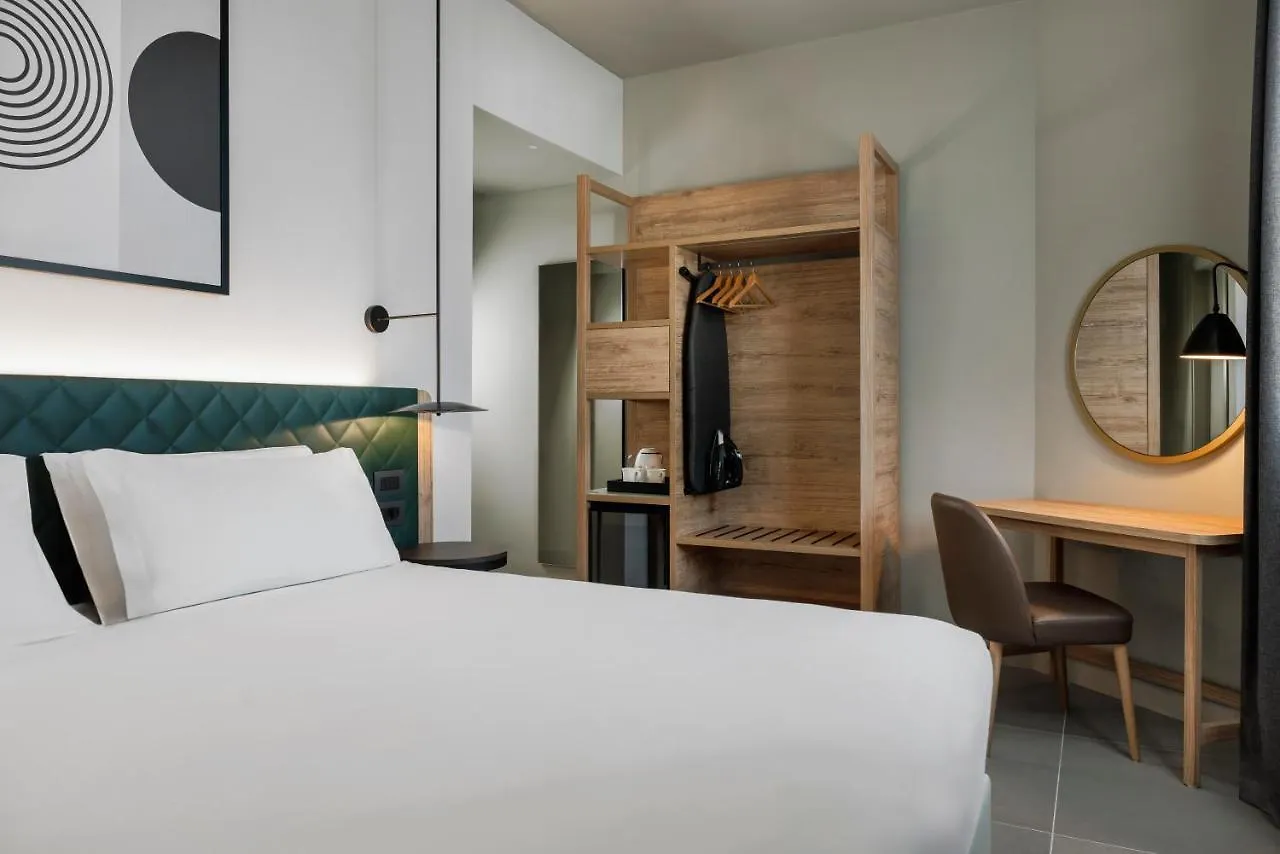 Hilton Garden Inn Bologna North Quarto Inferiore 4*,  Italy